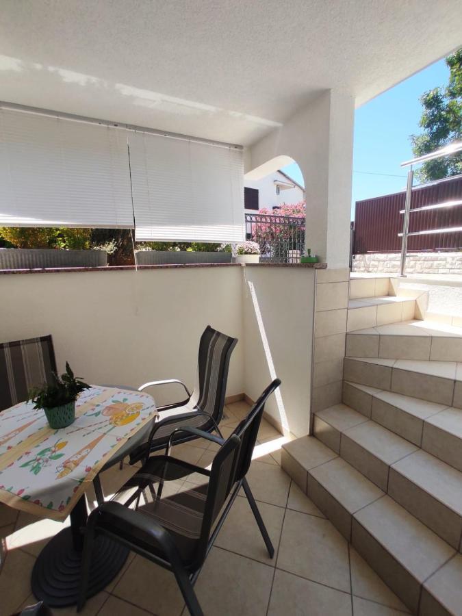 Ferienwohnung Marina Jadranovo Exterior foto