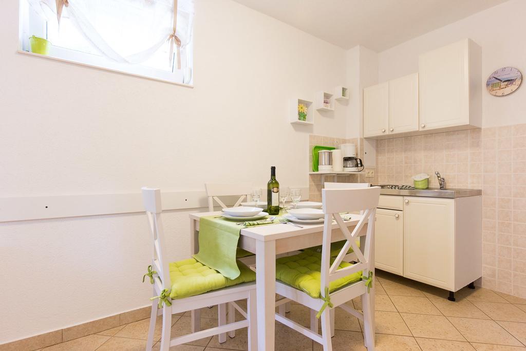 Ferienwohnung Marina Jadranovo Exterior foto